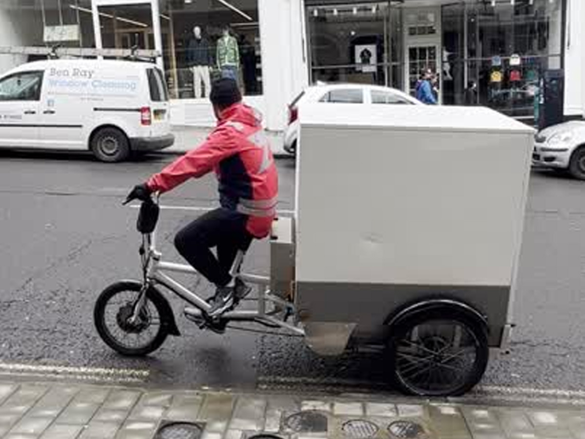 Zedify Iceni E-Trike on Park Street, Bristol